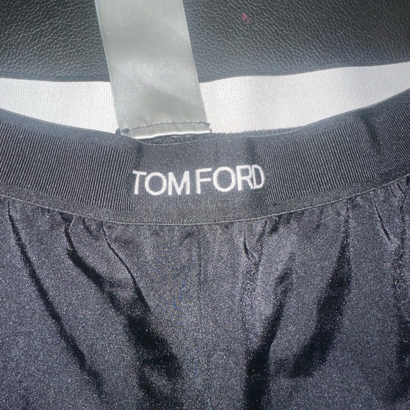 Tom Ford Elegant Black Trousers